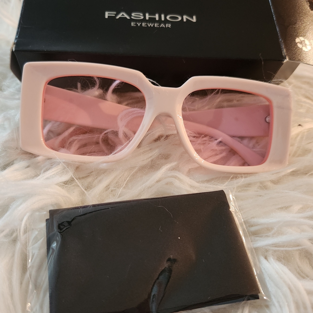 Pink Fashion Eyewear